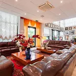 Hotel Nadir
