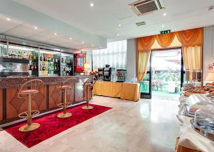 纳迪尔酒店 米兰马瑞提那